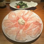 トムクリオーザ - ペルシュウ　竹島さんモッツァレラ　トリタフリッタ　ルッコラ　茹で玉子　ご飯