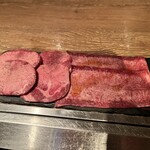 表参道焼肉 KINTAN - 追加のタン、3部位！！