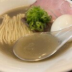 むかん 初台 - 煮干しラーメン（片口、平子、鯵、浅利）・味玉TP