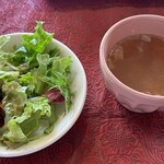 メソン・セルバンテス - サラダ、スープ