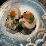 Sushi Tatsu - はまちの白子軍艦290円