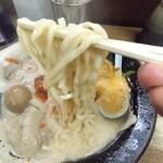 屋台ラーメン とんこつ貴生 - 