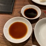 Ajia Kappou Rengetsu - 小さい皿:水餃子用、大きい皿:焼き餃子用