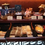 ラ・ローズ・ジャポネ - 店内模様