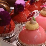 ラ・ローズ・ジャポネ - ケーキショーケース