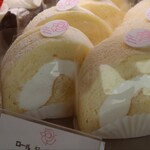 ラ・ローズ・ジャポネ - ロールケーキ