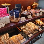 ラ・ローズ・ジャポネ - 店内模様