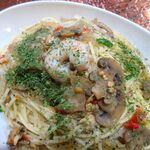 アーモンド - ボンゴレビアンコ（大盛）1,050円（ドリンク付き）