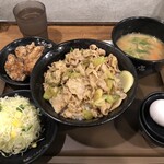 伝説のすた丼屋 - 