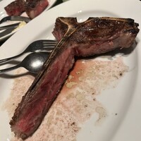 37 Steakhouse & Bar - 