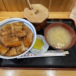 ぶた丼のとん田 - 
