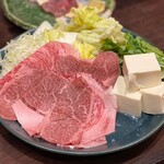 肉酒場 和食 肉ト酒ノアテ - 黒毛和牛の瞬間すき焼き