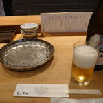 Tempura Meshi Kaneko Hannosuke - 先ずはお決まりのビールを注文　ビールが無い店には入りません笑