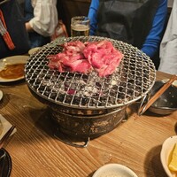 炭火焼肉ホルモン うしごろ 中目黒店 - 