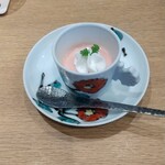 上越やすだ  - イチゴのムース