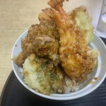 Tendon'Ya Fukusuke - 特上天丼に3種のトッピング盛り900円+300円