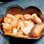 猿松 - 燻製ナッツ