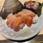 Kaitenzu Shi Maruchuu - 活赤貝