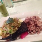 産食 お肉＆菜園料理 カムラッド 調布本店 - 古代米がおいしい！