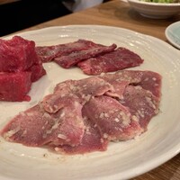 炭火焼肉ホルモン うしごろ 中目黒店 - 