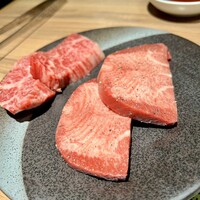 焼肉ホルモン 稲田 - 