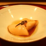 鮨 しみづ - 5日間熟成 帆立貝柱