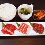 牛3種定食