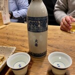 大甚 - 今日の賀茂鶴のタル酒は詰め若いせいかきキリリと新しい味しました。