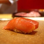 鮨 しみづ - 5日間熟成 宮崎産鰹