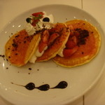 Butter あべのHoop - あまおう苺のティラミスパンケーキ１２５０円