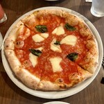 AnimA osteria e pizzeria - マルゲリータ