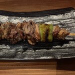 焼き鳥アポロ - このハツモトを食べて、驚かない人はまずいないと思う