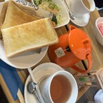 Cafe よつばハウス - バタートースト