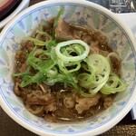 すき家 - 牛小鉢、なかなか多くて良き