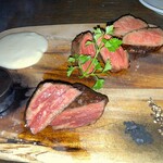 Grilled beef winebar zuiji - 赤身肉３種