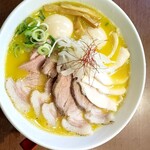 鶏そば専門店 らーめん風見鶏 - 