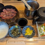 Neowashoku Izakaya Anata Ni Aitakute Aimisuyu - 名物肉まぶし定食¥1850-