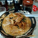 北海道らーめん みそ熊 - スタミナみそラーメン