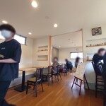 カフェ オハナ - 店内　入口から撮影