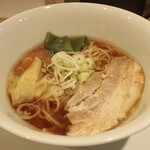 生わんたんらぁめん専門店 赤黄緑 - 