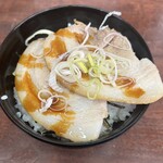 Konshinya - チャーシュー丼