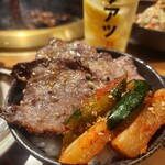 Horumon Yakiniku Tomiya - 