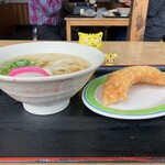 元匠 - ひやかけ小350円+チキンカツ180円　※横からも