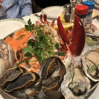 ロウリーズ・ザ・プライムリブ 恵比寿ガーデンプレイス店 - 
