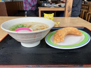 Genshou - ひやかけ小350円+チキンカツ180円　※横からも