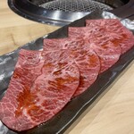 焼肉ダイニングあがり - トモサンカク