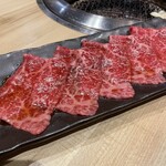 焼肉ダイニングあがり - カタサンカク