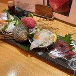 Sashimi Izakaya Dai - お刺身五種盛り