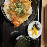 加辺屋 - 天丼　　1,300円