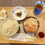 一言堂 - 「ふわふわとろろご飯セット」(550円)